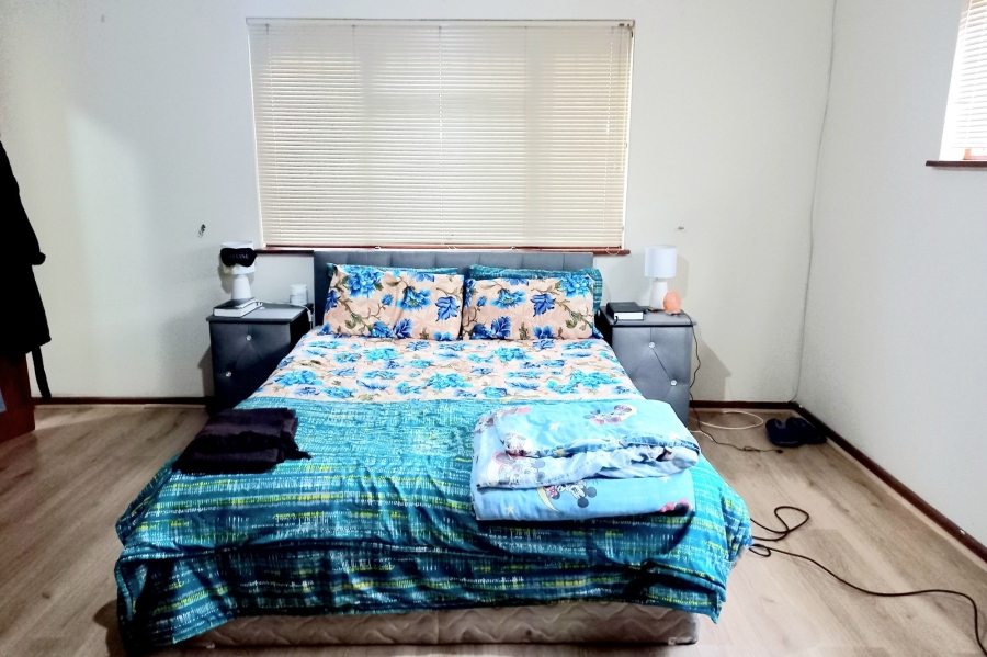 5 Bedroom Property for Sale in Vredenburg Western Cape